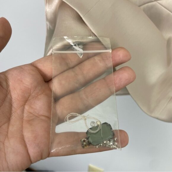 Karen Millen Champagne Rhinestone Collar Sleeveless  Formal‎ Occasion Satin Top - Picture 8 of 16